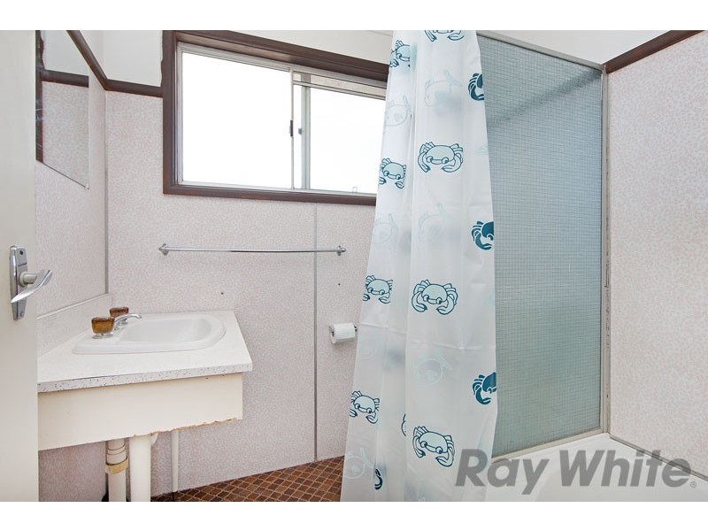 18 Glenlake, Toukley NSW 2263