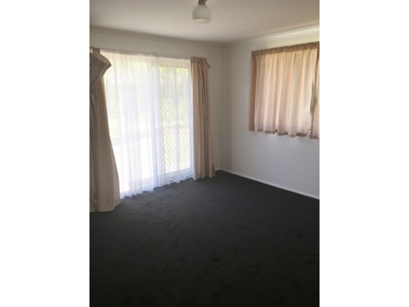 6 Gwenneth Close, Kanwal NSW 2259