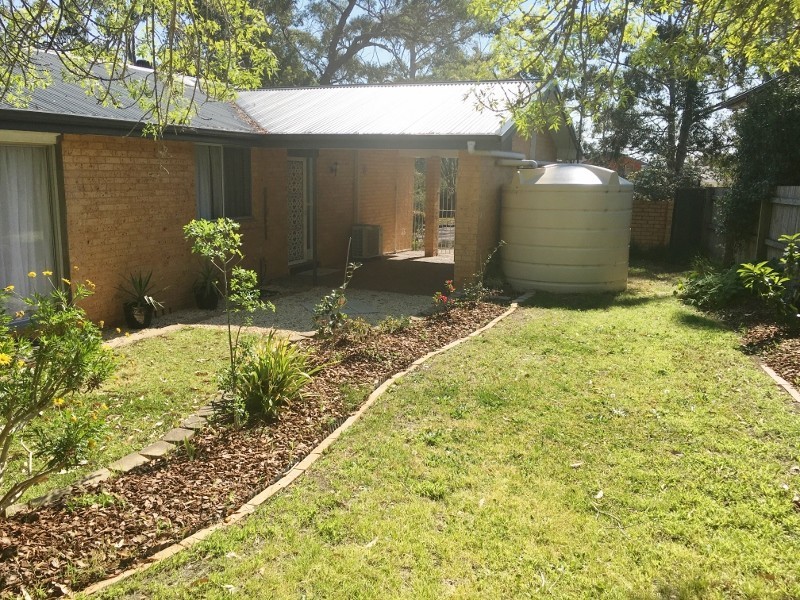 6 Gwenneth Close, Kanwal NSW 2259