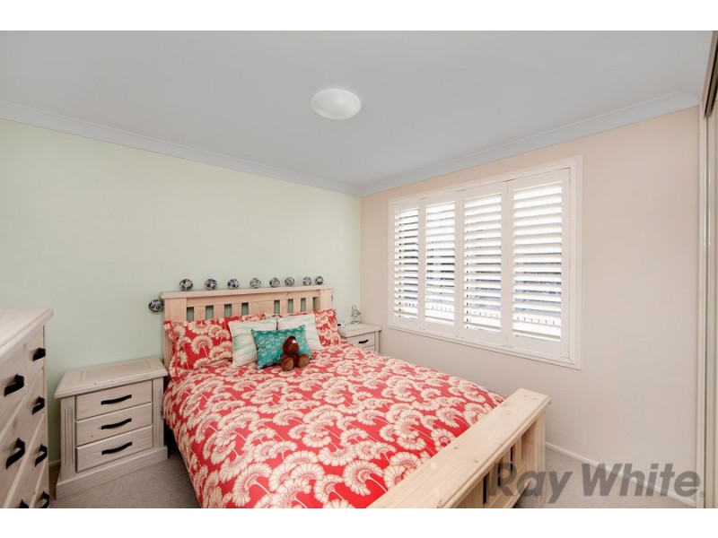 7 Highcliff Close, Woongarrah NSW 2259