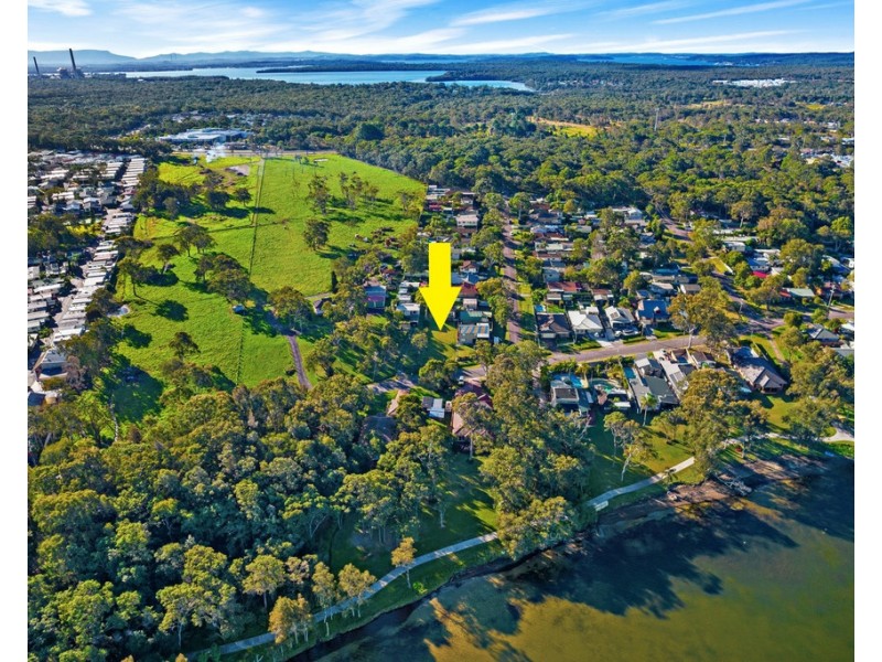27 Kamilaroo Avenue, Lake Munmorah NSW 2259
