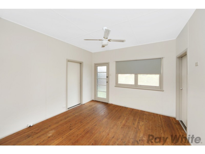 31 Crossingham Street, Canton Beach NSW 2263