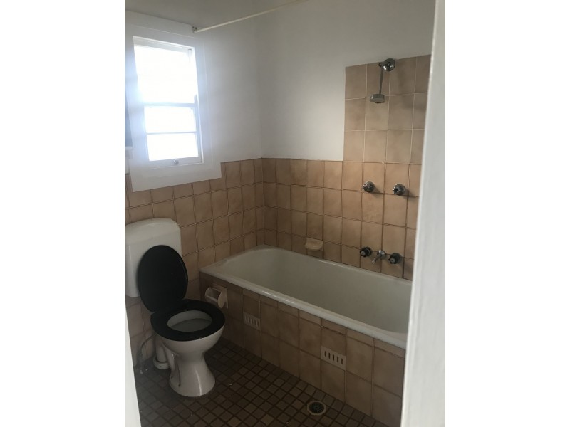 2/163 Budgewoi Road, Budgewoi NSW 2262