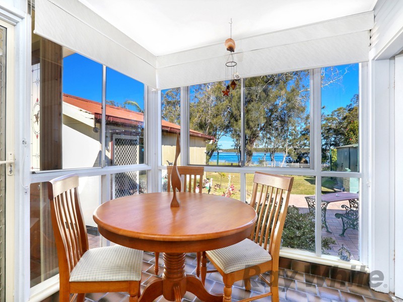 16 Diamond Head Drive, Budgewoi NSW 2262