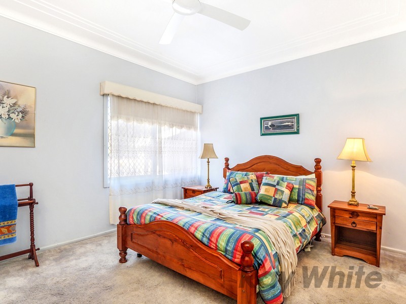 16 Diamond Head Drive, Budgewoi NSW 2262