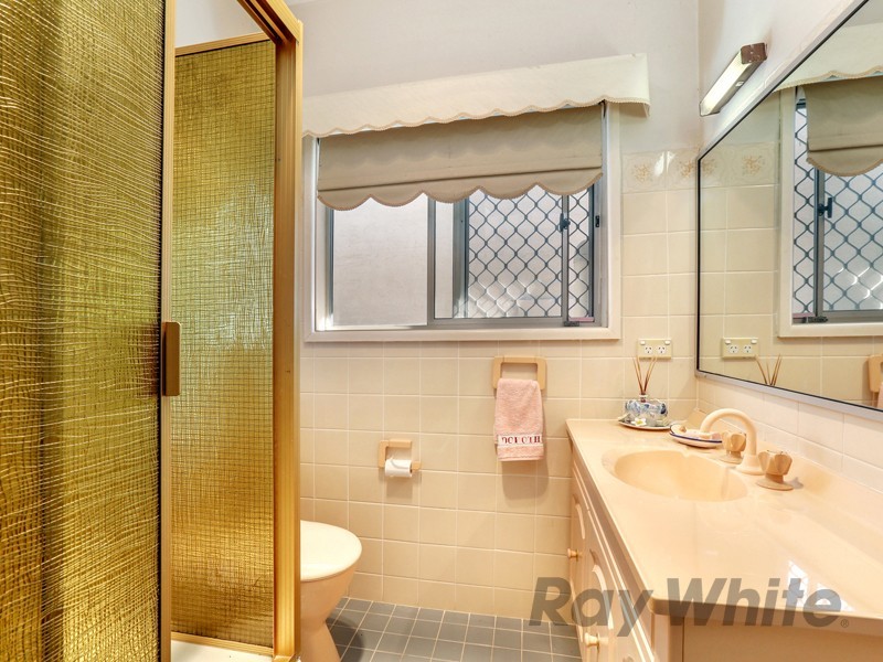 16 Diamond Head Drive, Budgewoi NSW 2262