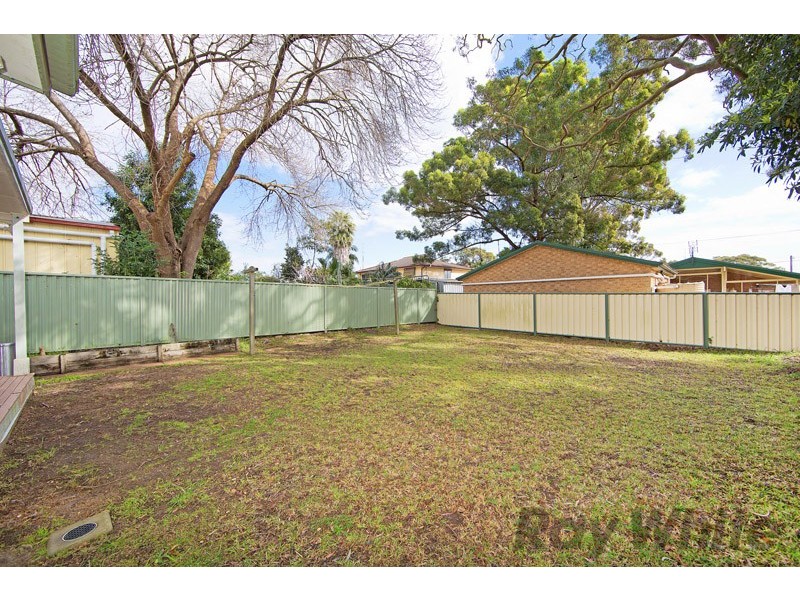 94 Catherine Street, Mannering Park NSW 2259