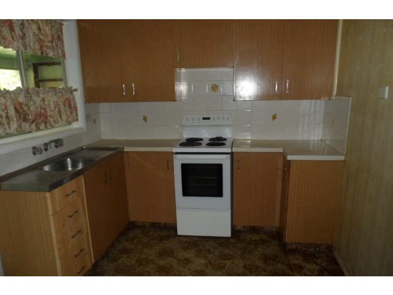 58 Natuna Avenue, Budgewoi NSW 2262