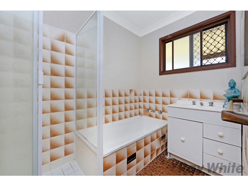 22 Somerville Close, Budgewoi NSW 2262