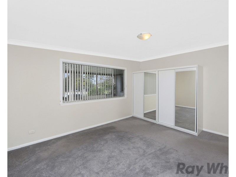 98 Woolana Avenue, Budgewoi NSW 2262