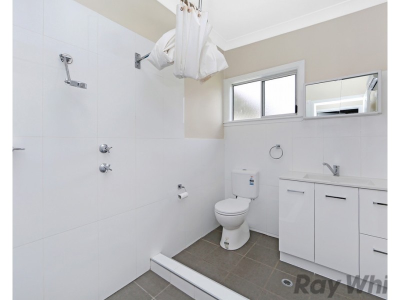 98 Woolana Avenue, Budgewoi NSW 2262