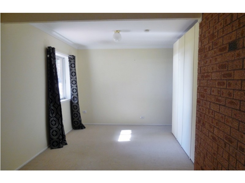 79 Natuna Avenue, Budgewoi NSW 2262