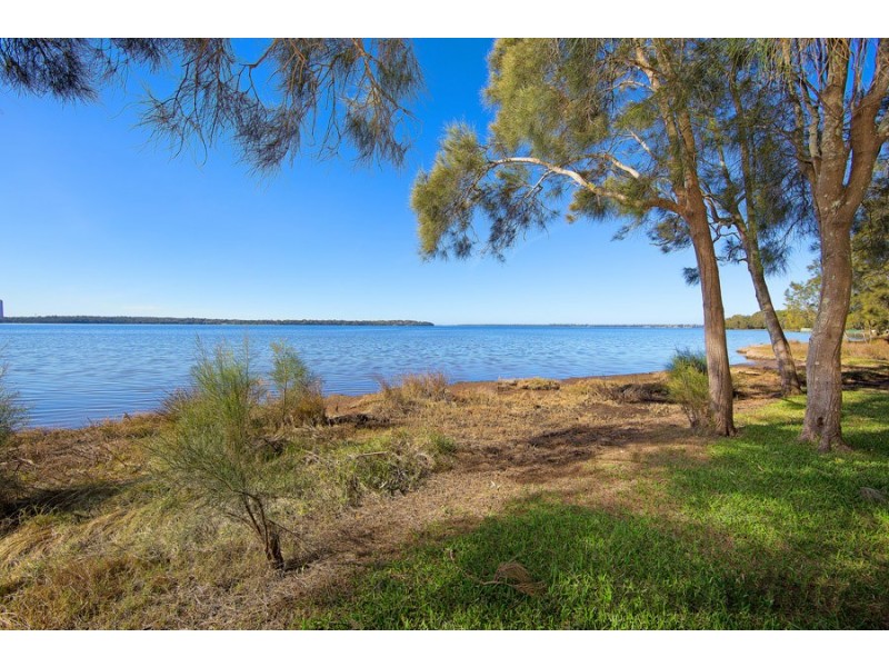 47 Panorama Avenue, Charmhaven NSW 2263