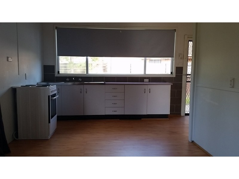 1/4 Manoa Road, Budgewoi NSW 2262