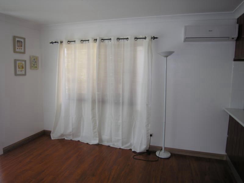9 Anembo Ave, Summerland Point NSW 2259