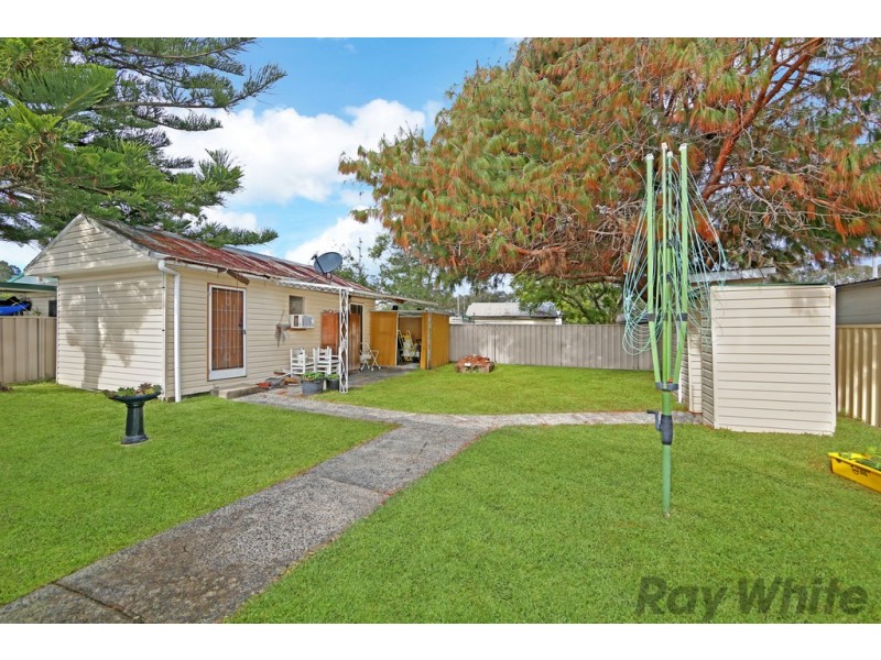 88 Scenic Drive, Budgewoi NSW 2262