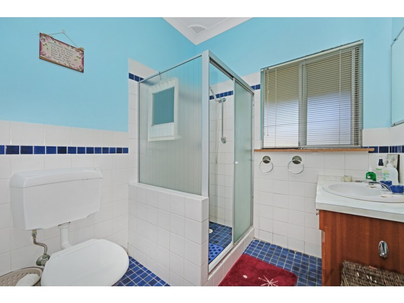 32 Woodland Parkway, Buff Point NSW 2262