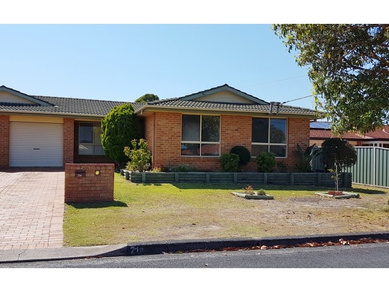 21b Scenic Circle, Budgewoi NSW 2262