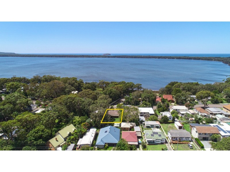 82 Sunrise Avenue, Halekulani NSW 2262