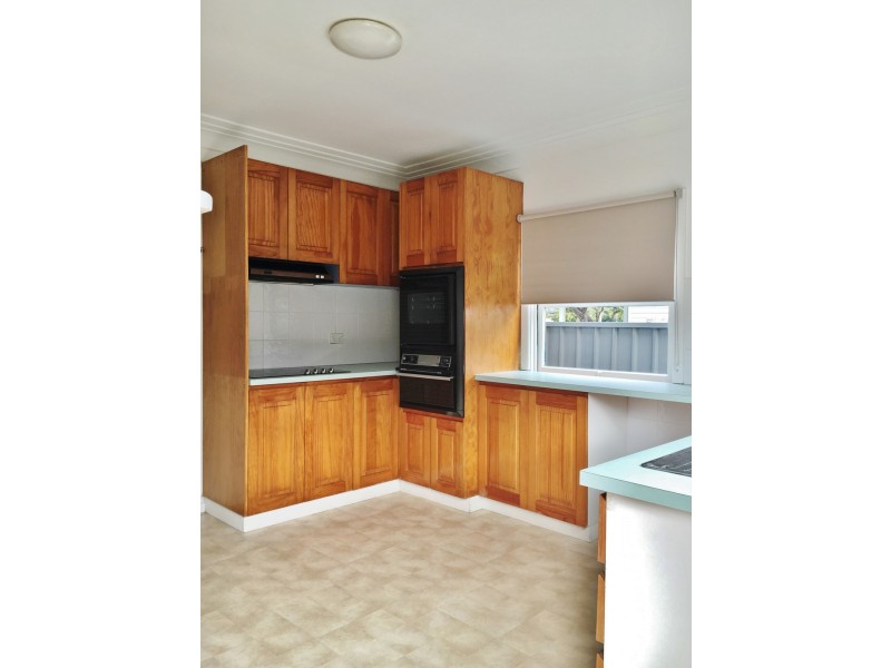 7 Ourringo Street, Budgewoi NSW 2262