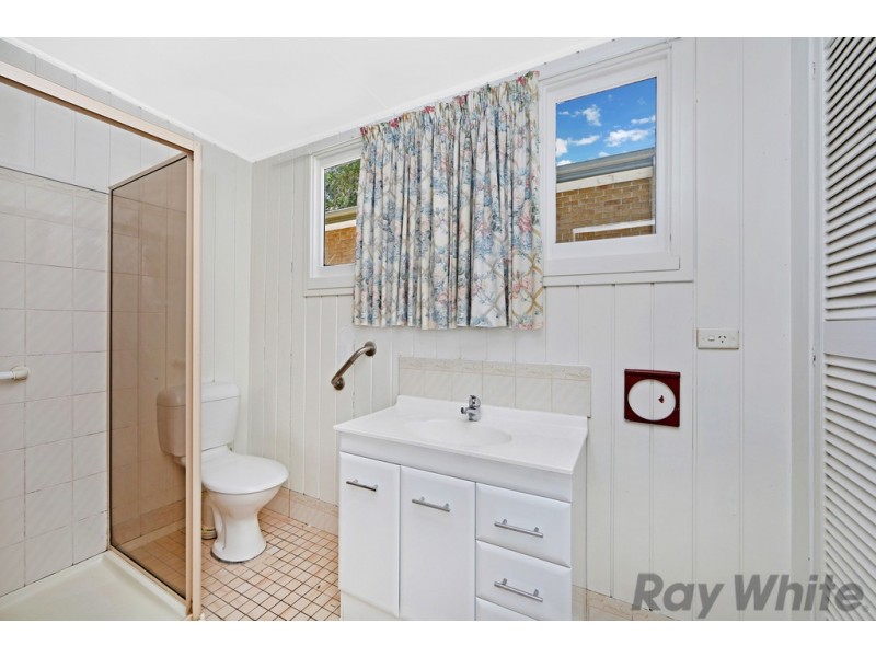 21 Sunrise Avenue, Budgewoi NSW 2262