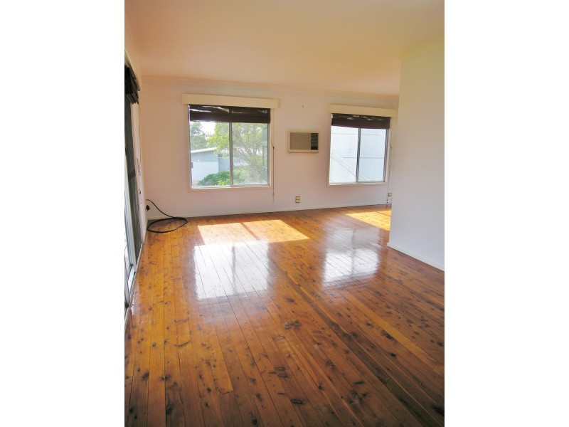 140 Buff Point Avenue, Buff Point NSW 2262