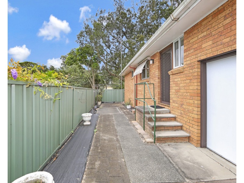 3/3 Alexandra Street, Budgewoi NSW 2262