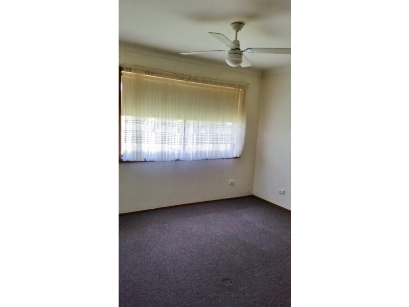 21 Kalani Street, Budgewoi NSW 2262