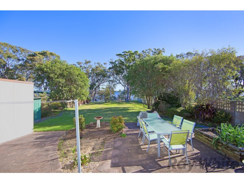 196 Buff Point Avenue, Buff Point NSW 2262