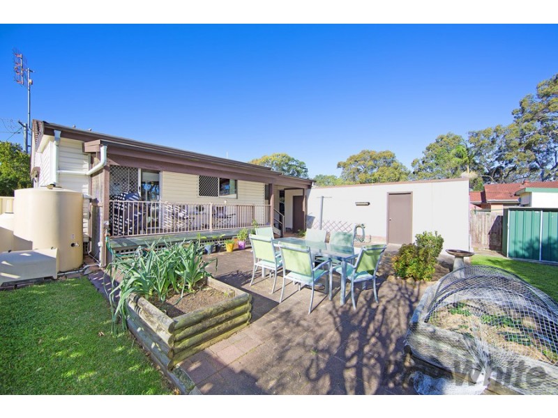 196 Buff Point Avenue, Buff Point NSW 2262