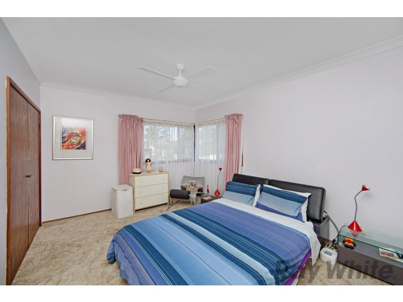 196 Buff Point Avenue, Buff Point NSW 2262