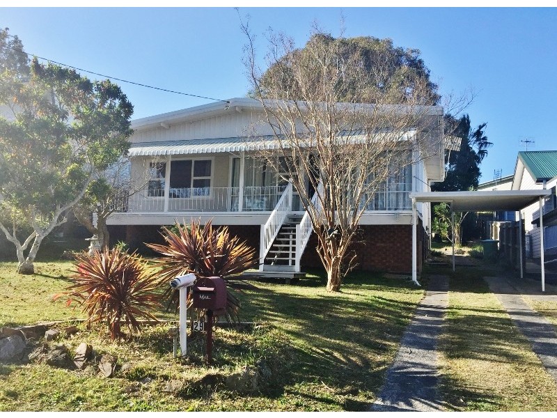 29 Diamond Head Drive, Budgewoi NSW 2262