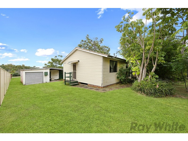 12 Bruce Road, Buff Point NSW 2262