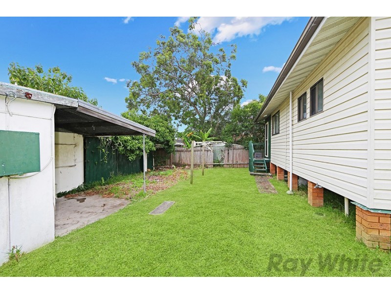 12 Bruce Road, Buff Point NSW 2262