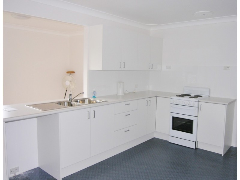 37 Scenic Drive, Budgewoi NSW 2262