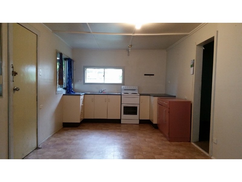 105 Buff Point Avenue, Buff Point NSW 2262