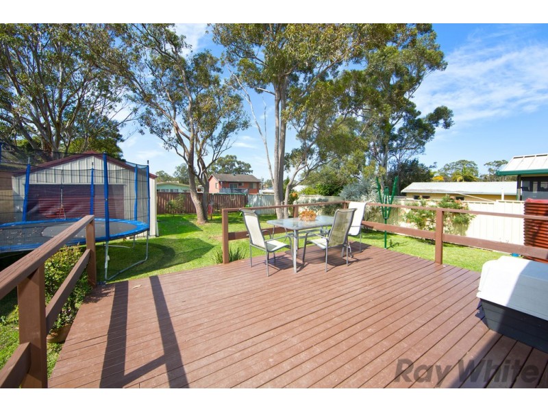 41 McCrea Boulevard, San Remo NSW 2262