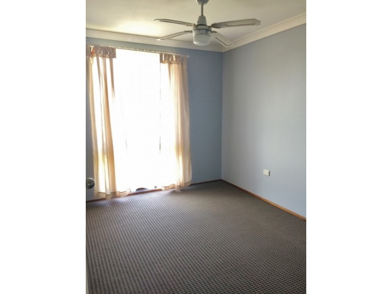 1 Parton Close, Buff Point NSW 2262