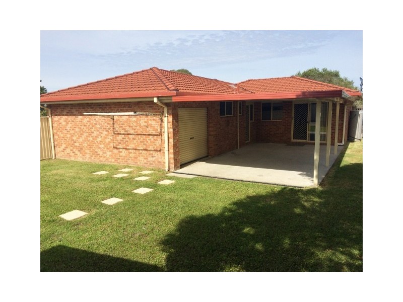1 Parton Close, Buff Point NSW 2262