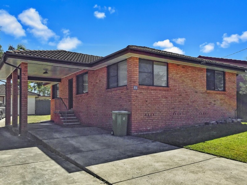 86 Coonanga Avenue, Budgewoi NSW 2262