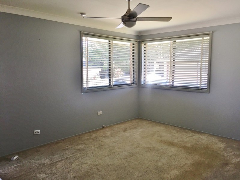 86 Coonanga Avenue, Budgewoi NSW 2262