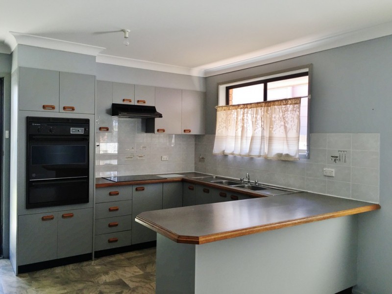 86 Coonanga Avenue, Budgewoi NSW 2262