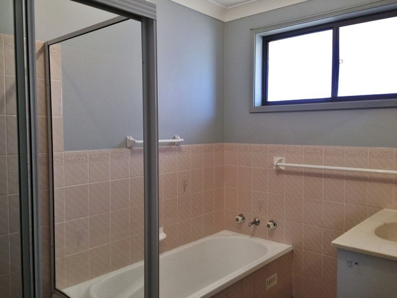 86 Coonanga Avenue, Budgewoi NSW 2262