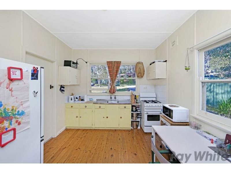 142 Buff Point Avenue, Buff Point NSW 2262