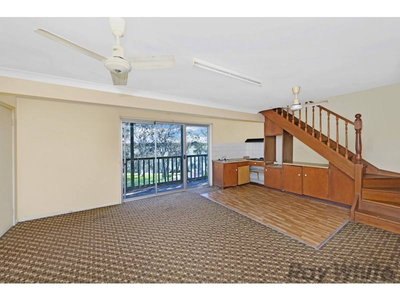142 Buff Point Avenue, Buff Point NSW 2262