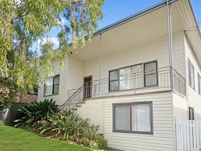 34 Huene Avenue, Budgewoi NSW 2262