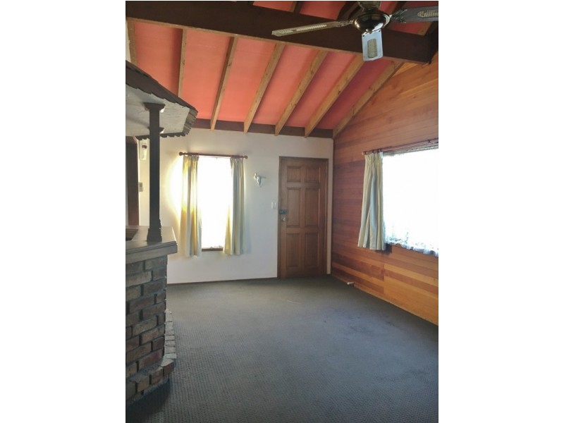 31 Narambi Road, Buff Point NSW 2262