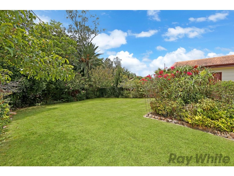 1 Narrunga Avenue, Buff Point NSW 2262