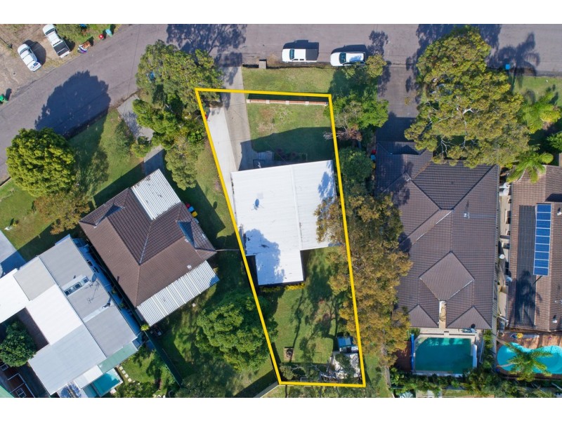 64 Huene Avenue, Budgewoi NSW 2262