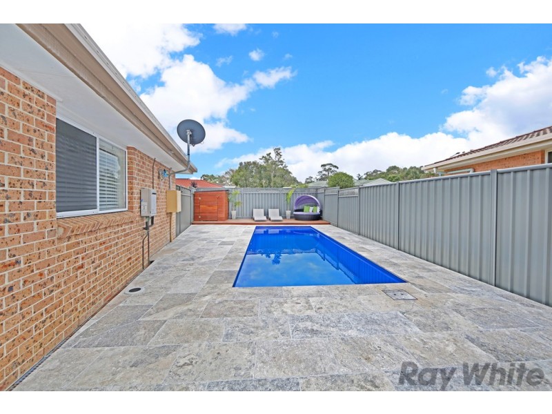 18 Parton Close, Buff Point NSW 2262
